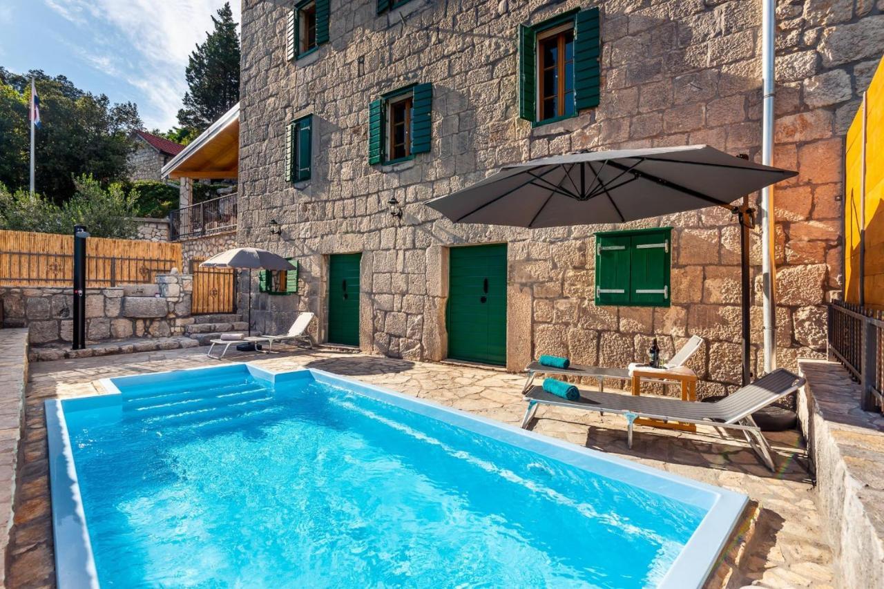 Villa Lazini Dvori Stasevica Luaran gambar