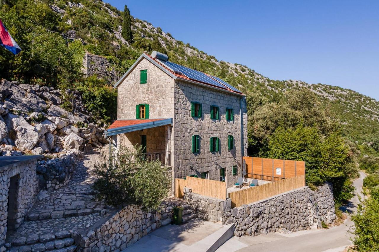 Villa Lazini Dvori Stasevica Luaran gambar