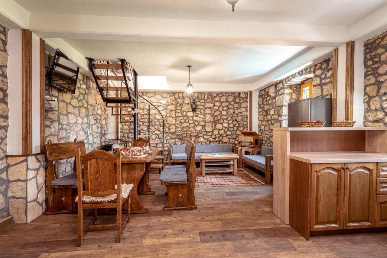 Villa Lazini Dvori Stasevica Luaran gambar