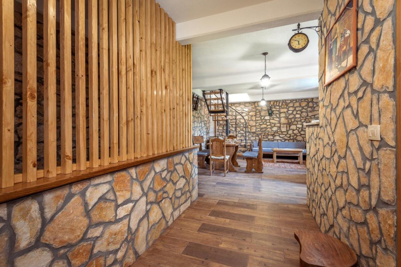 Villa Lazini Dvori Stasevica Luaran gambar