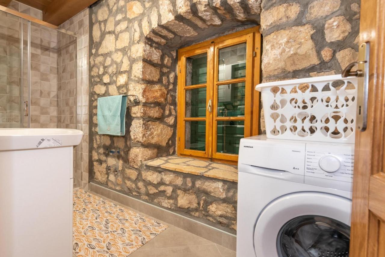 Villa Lazini Dvori Stasevica Luaran gambar